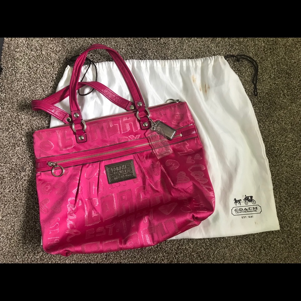 Coach Poppy Purse (Hot Pink)